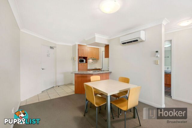 221/392 Marine Parade LABRADOR QLD 4215