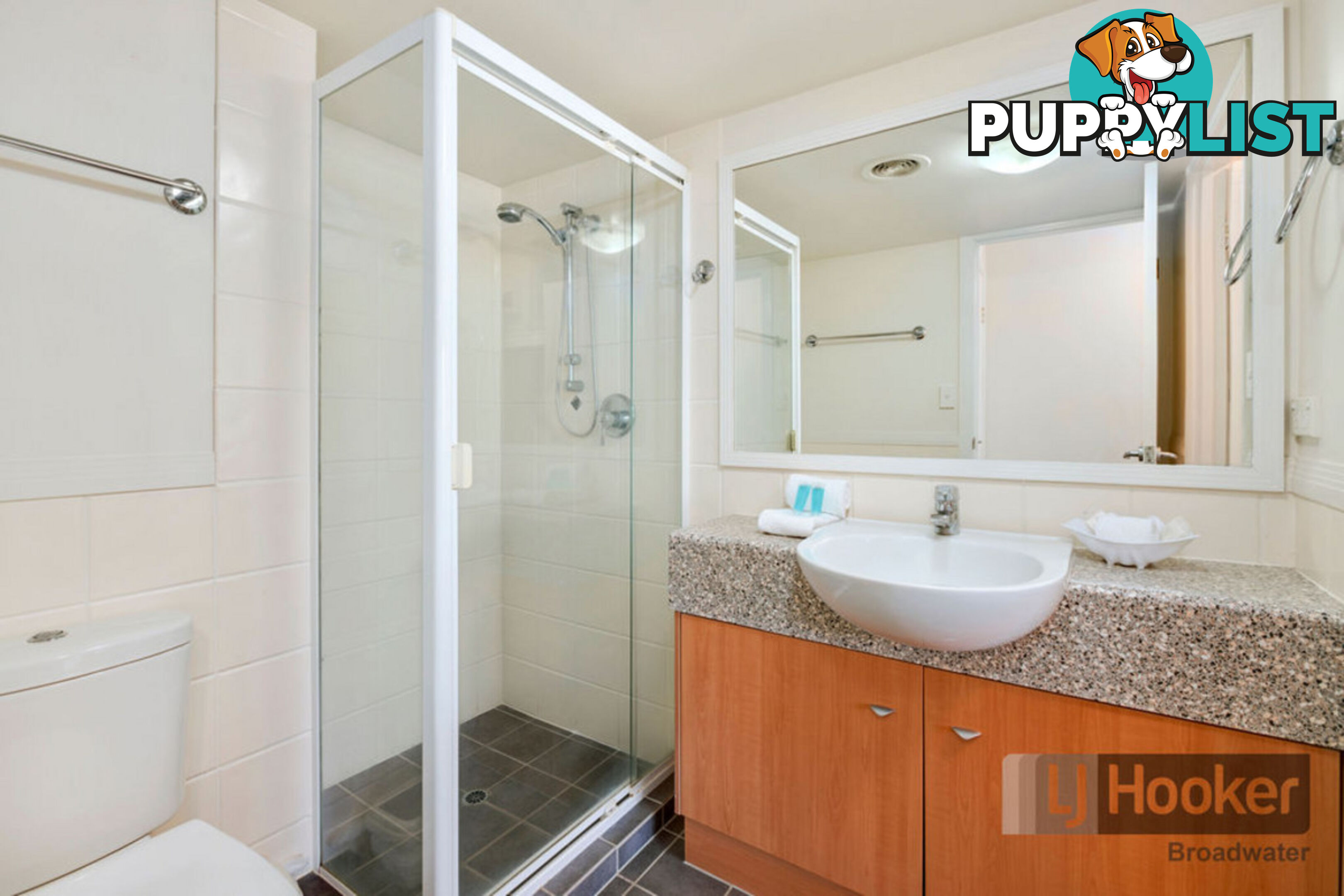 221/392 Marine Parade LABRADOR QLD 4215