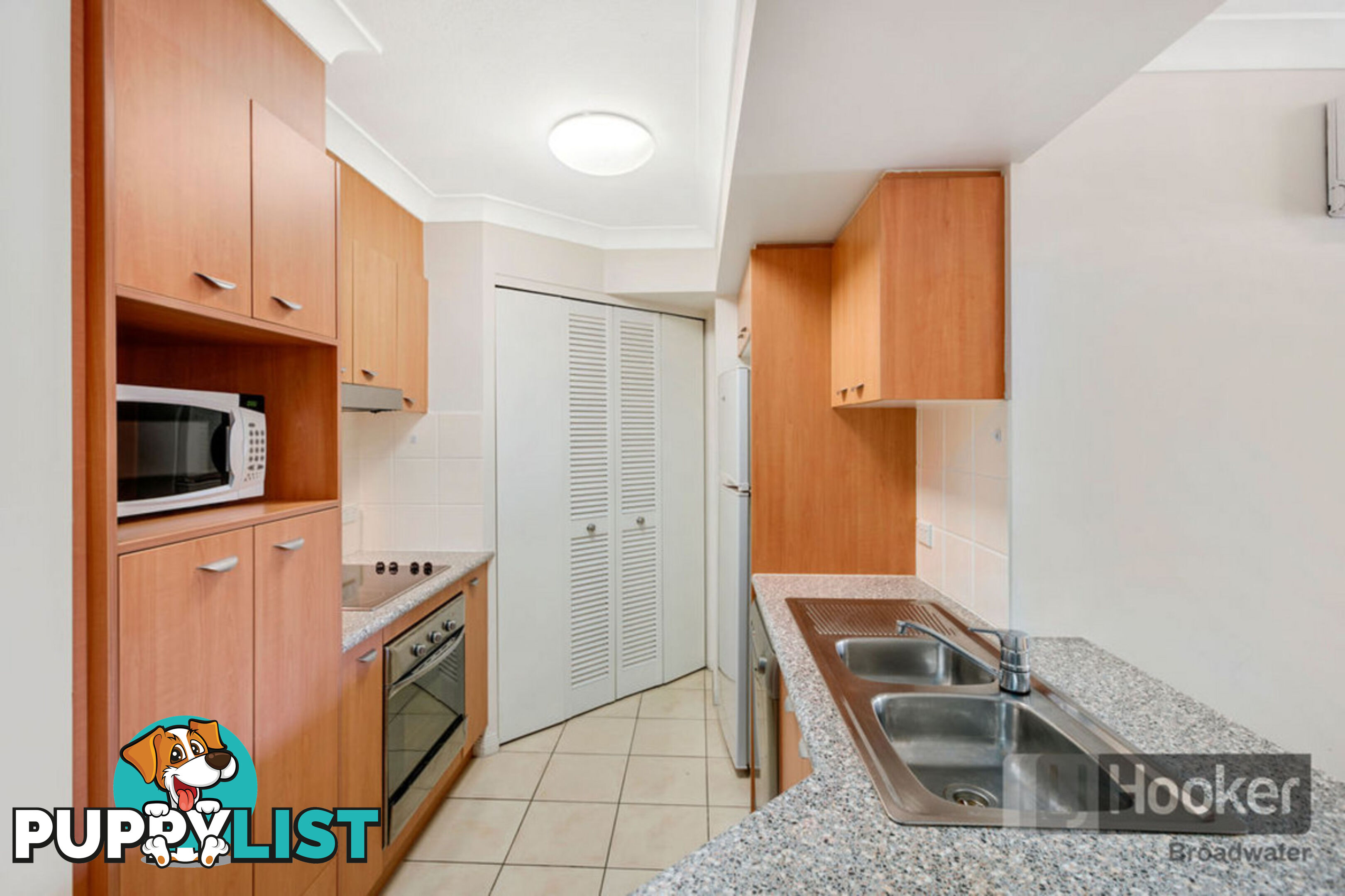 221/392 Marine Parade LABRADOR QLD 4215