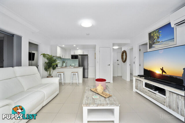 8/425 Pine Ridge Road RUNAWAY BAY QLD 4216