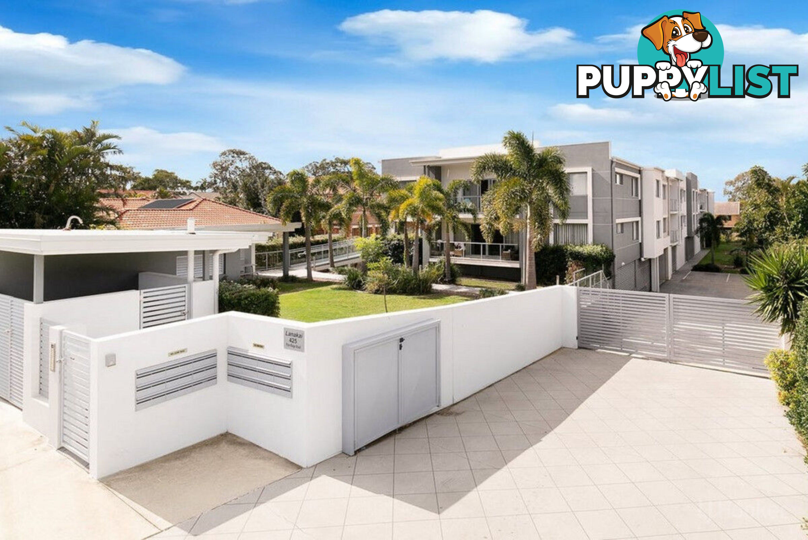 8/425 Pine Ridge Road RUNAWAY BAY QLD 4216