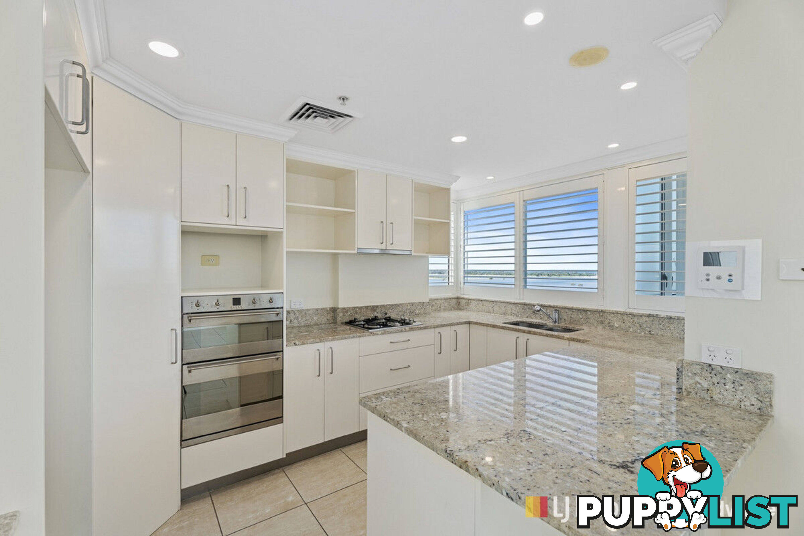903/212-214 Marine Parade LABRADOR QLD 4215