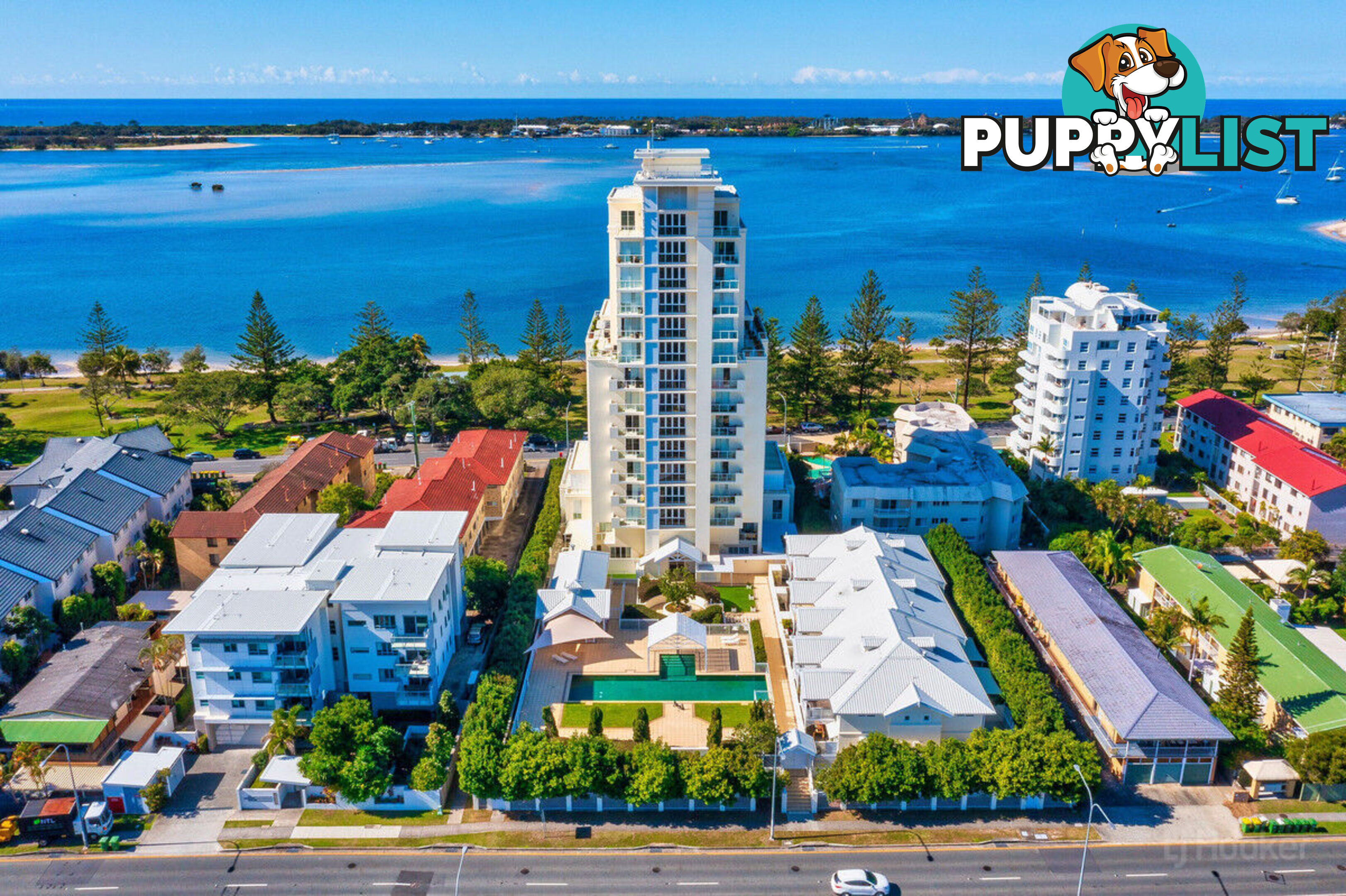 903/212-214 Marine Parade LABRADOR QLD 4215