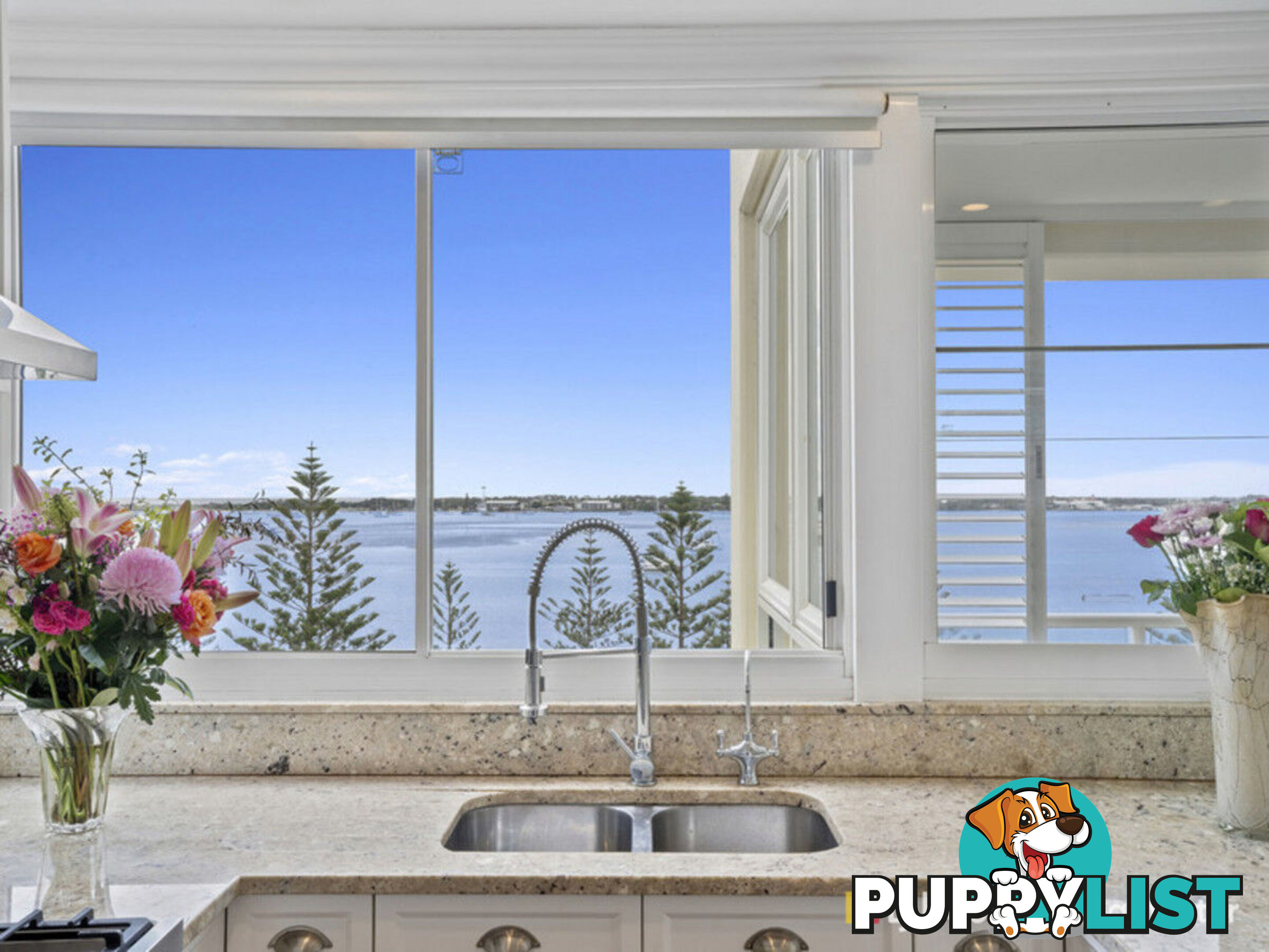 903/212-214 Marine Parade LABRADOR QLD 4215