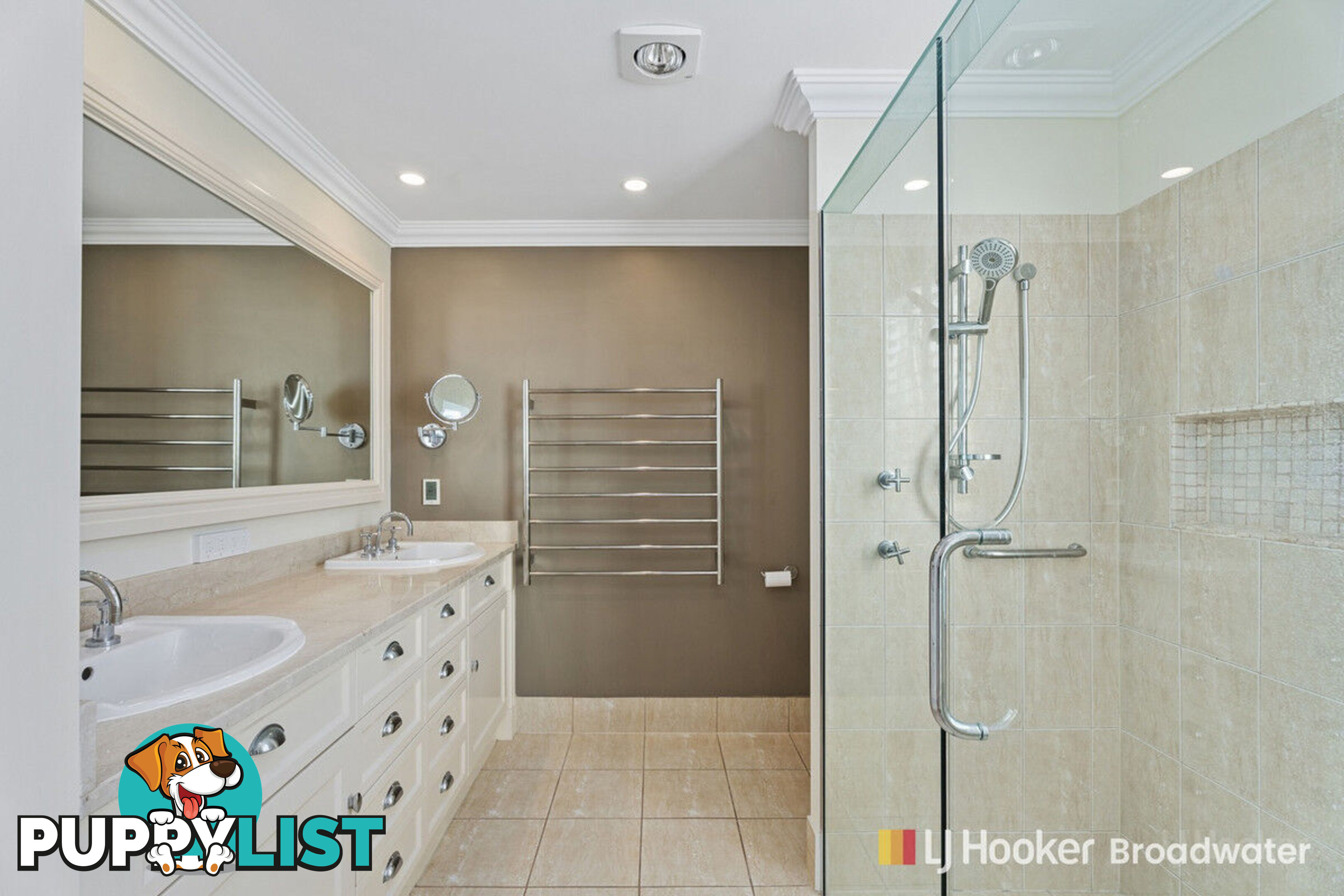 903/212-214 Marine Parade LABRADOR QLD 4215