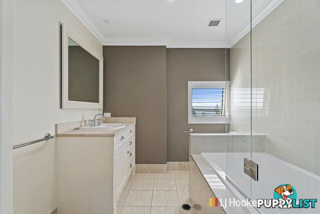 903/212-214 Marine Parade LABRADOR QLD 4215