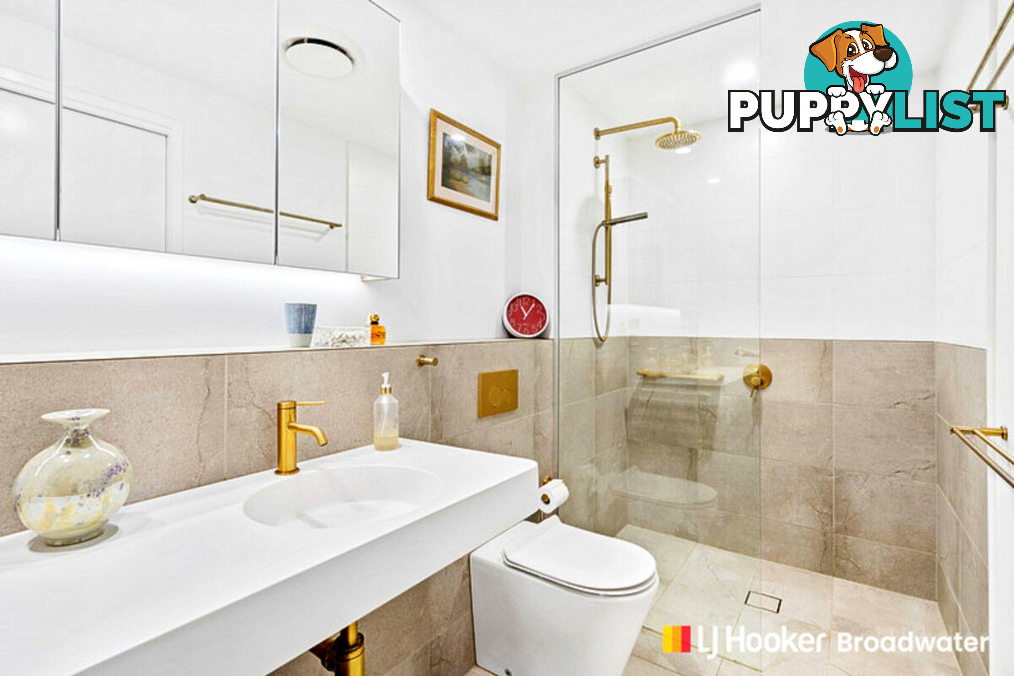 1301/372 Marine Parade LABRADOR QLD 4215