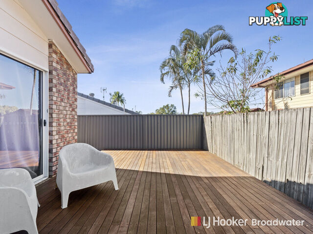 1/12 Calvary Court LABRADOR QLD 4215