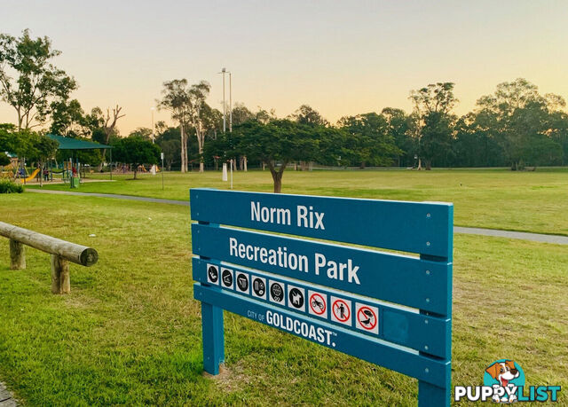 1/12 Calvary Court LABRADOR QLD 4215