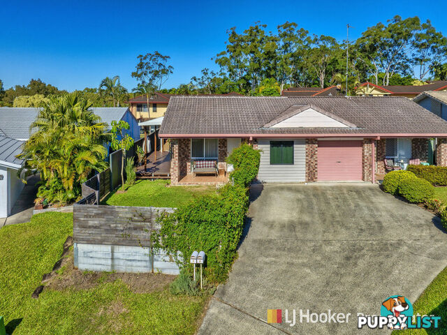 1/12 Calvary Court LABRADOR QLD 4215
