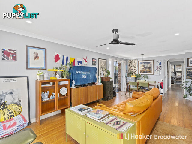 1/12 Calvary Court LABRADOR QLD 4215