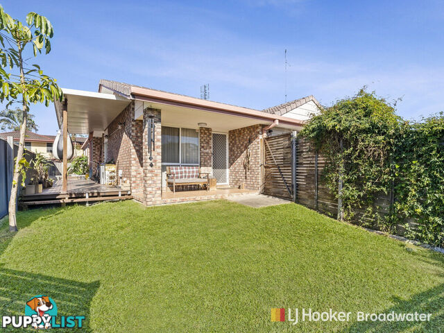 1/12 Calvary Court LABRADOR QLD 4215