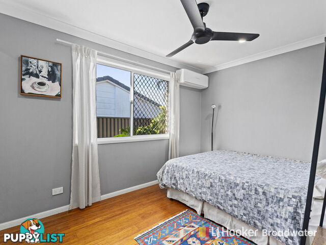 1/12 Calvary Court LABRADOR QLD 4215