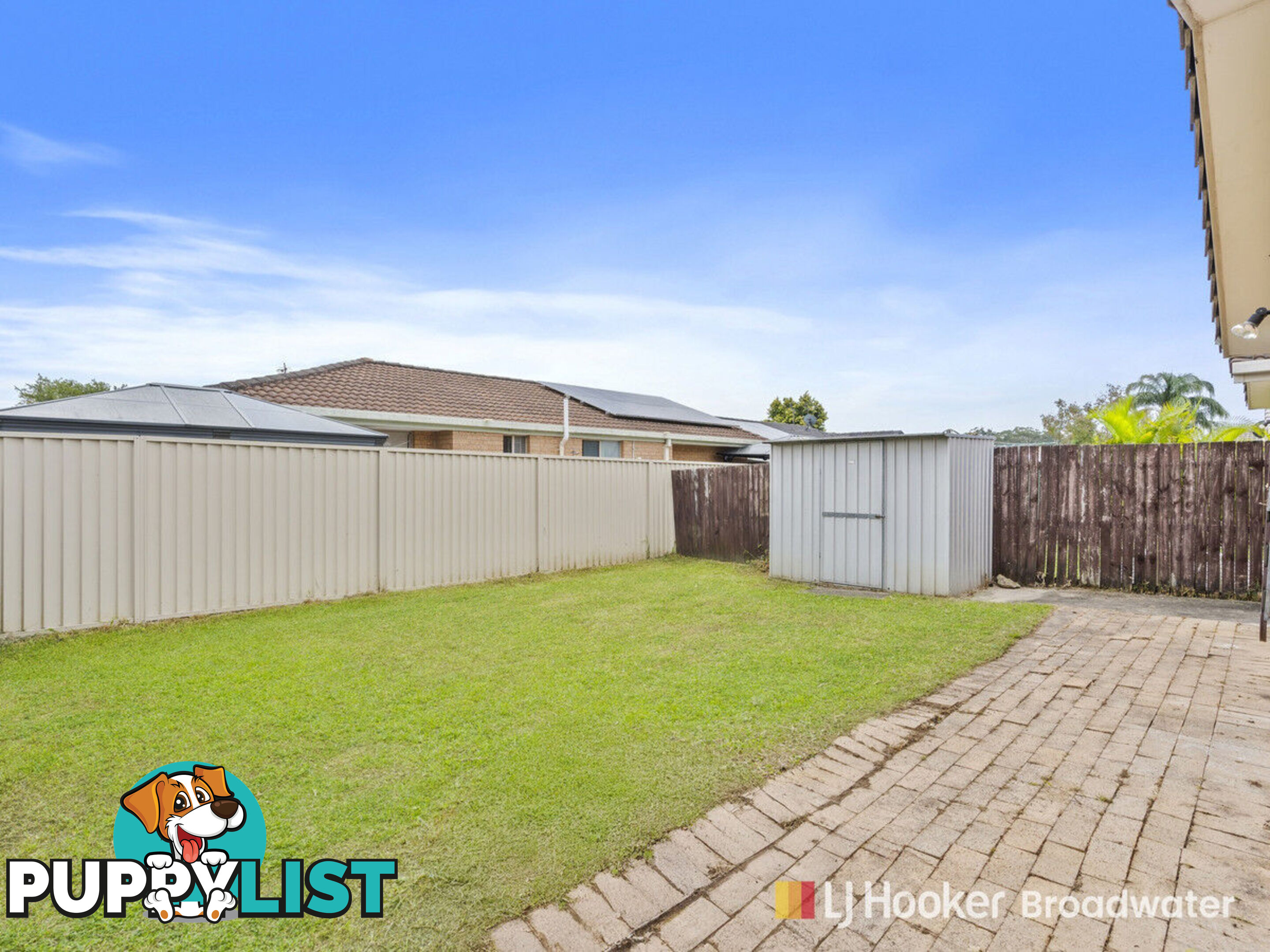 1/4 Freeman Street LABRADOR QLD 4215