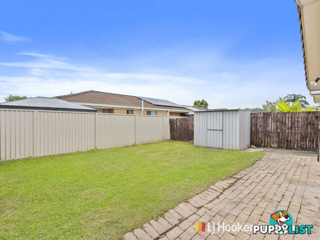 1/4 Freeman Street LABRADOR QLD 4215