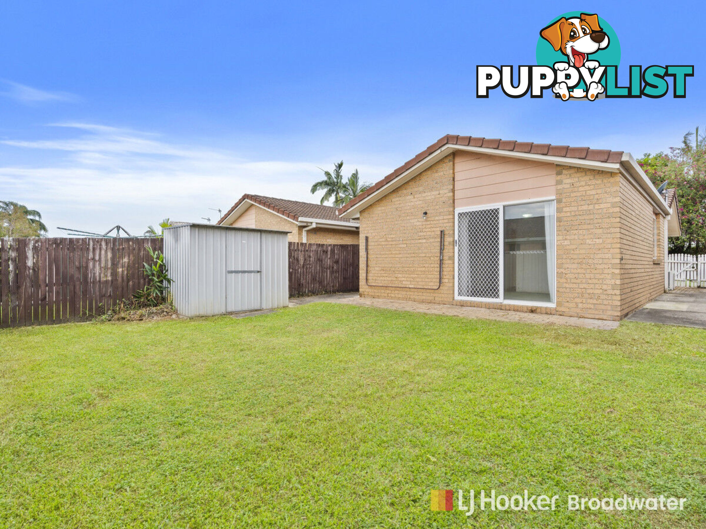 1/4 Freeman Street LABRADOR QLD 4215