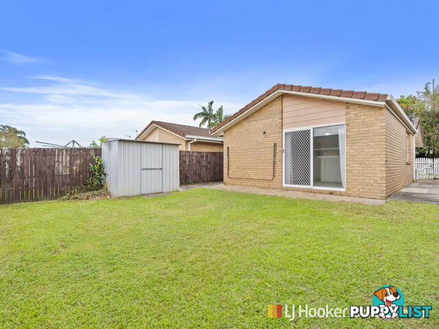 1/4 Freeman Street LABRADOR QLD 4215