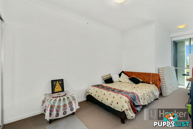 3204/25-31 East Quay Drive BIGGERA WATERS QLD 4216