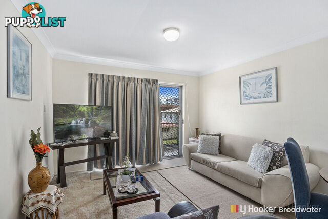 6/39 Middle Street LABRADOR QLD 4215