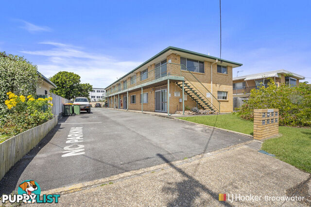 6/39 Middle Street LABRADOR QLD 4215