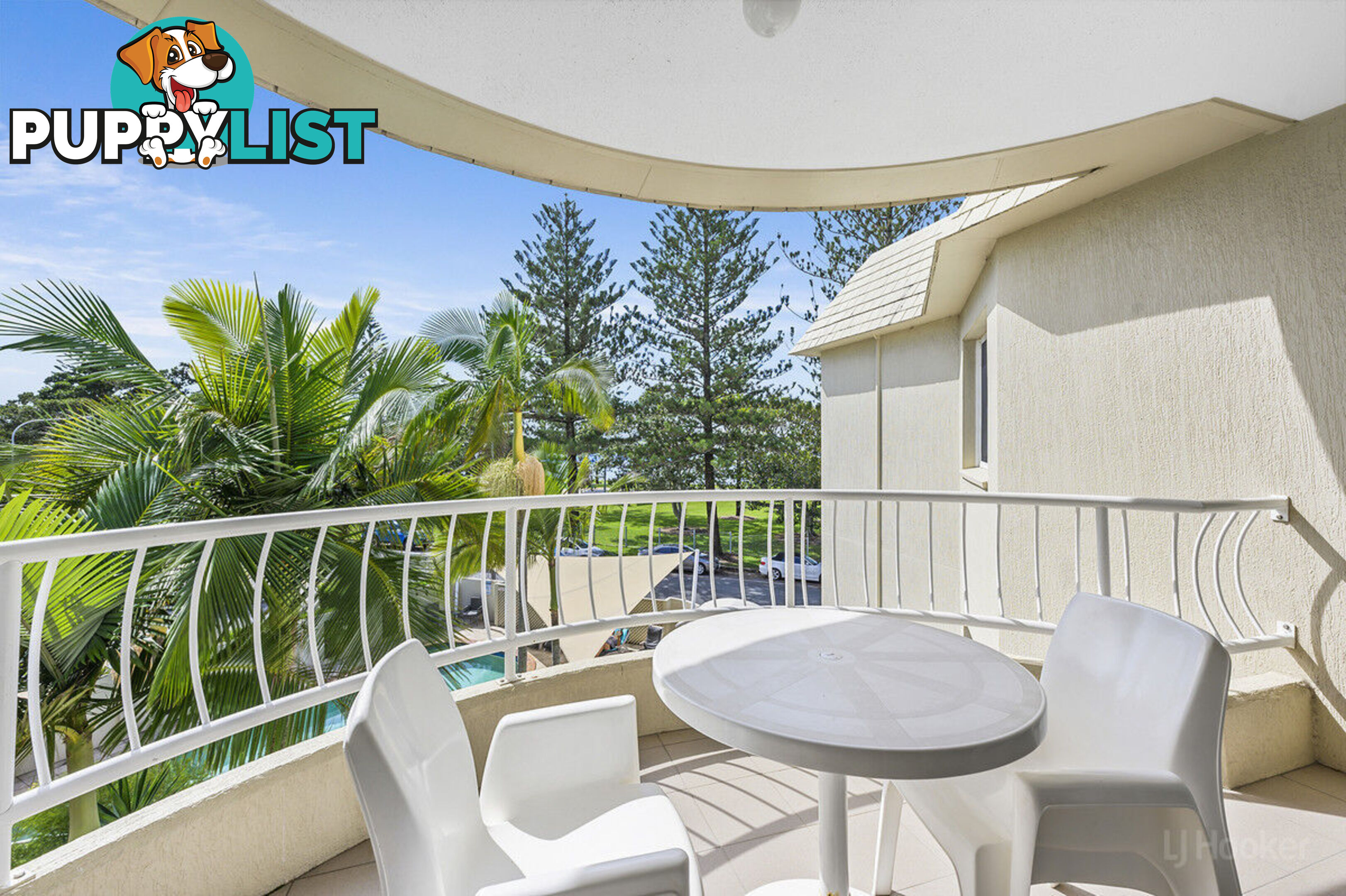 13/210 Marine Parade LABRADOR QLD 4215