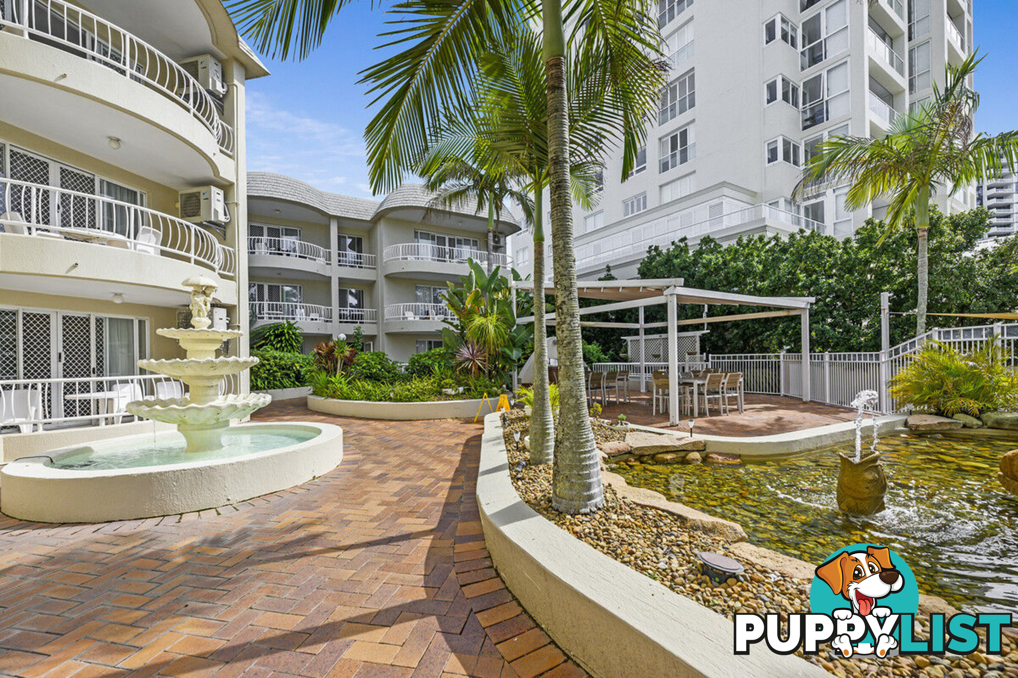 13/210 Marine Parade LABRADOR QLD 4215