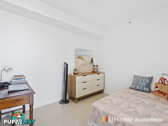 701/17 Bath Street LABRADOR QLD 4215