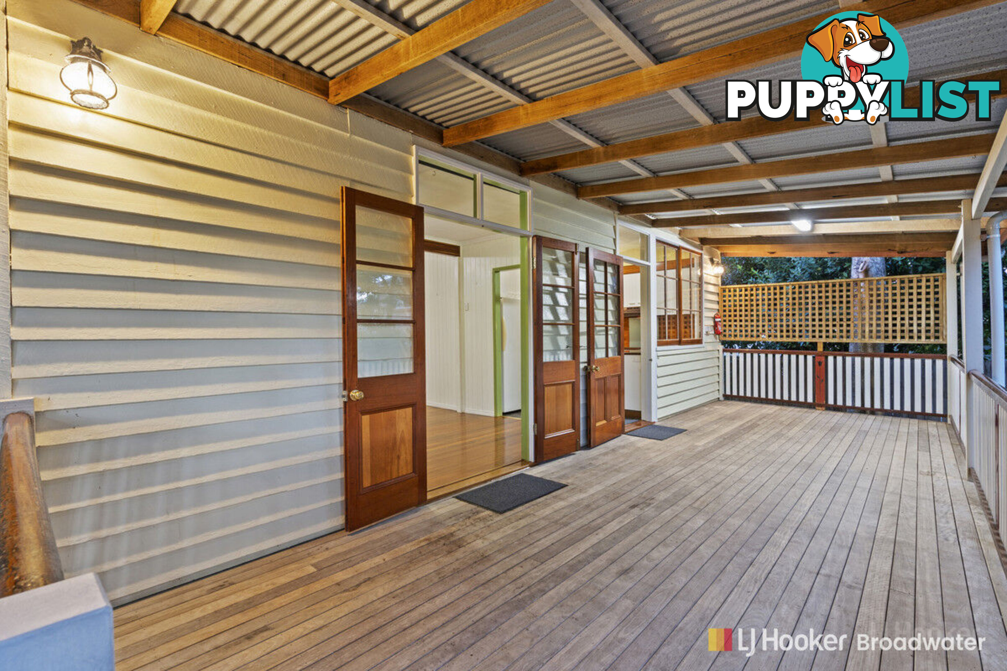 42 Billington Street LABRADOR QLD 4215