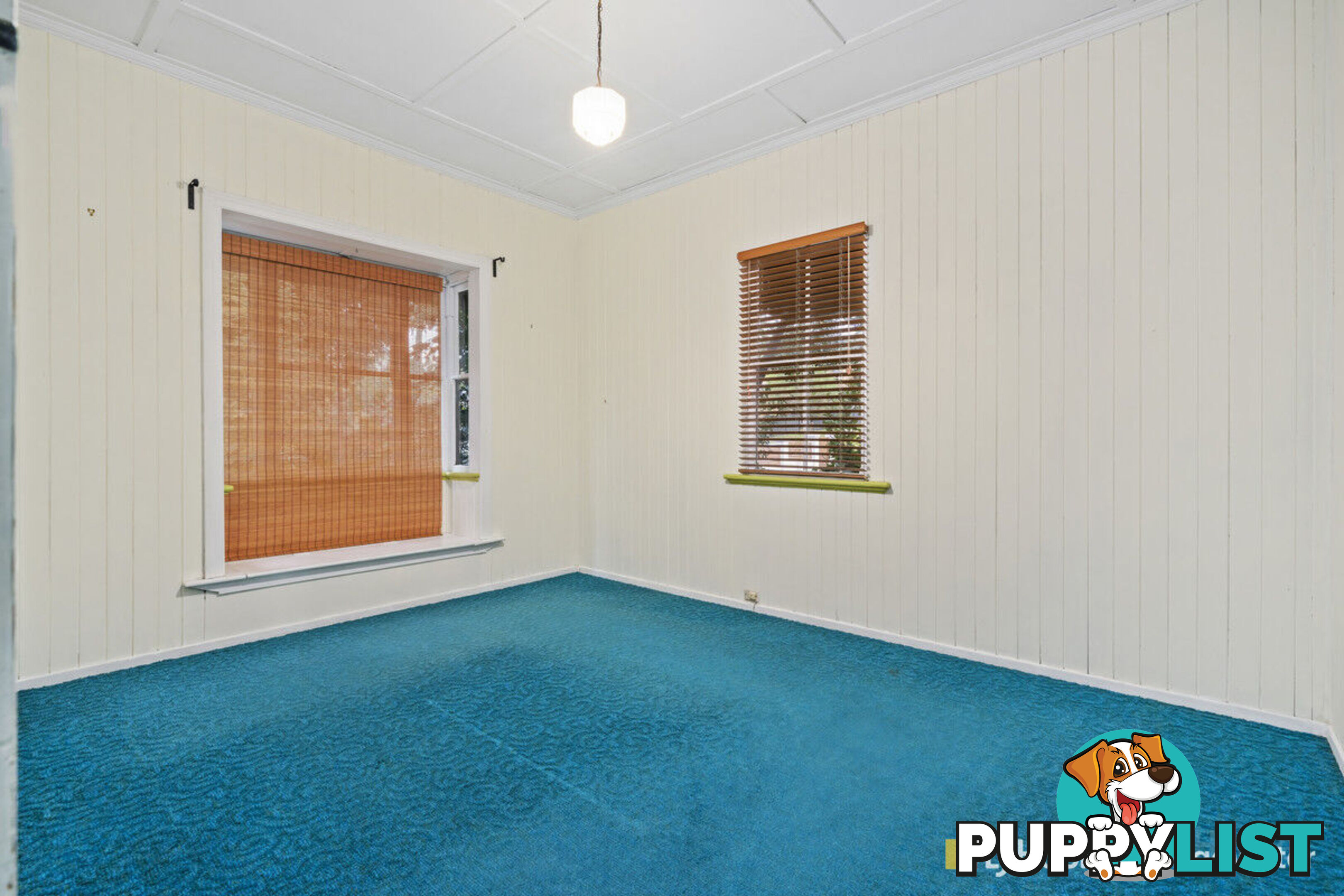 42 Billington Street LABRADOR QLD 4215