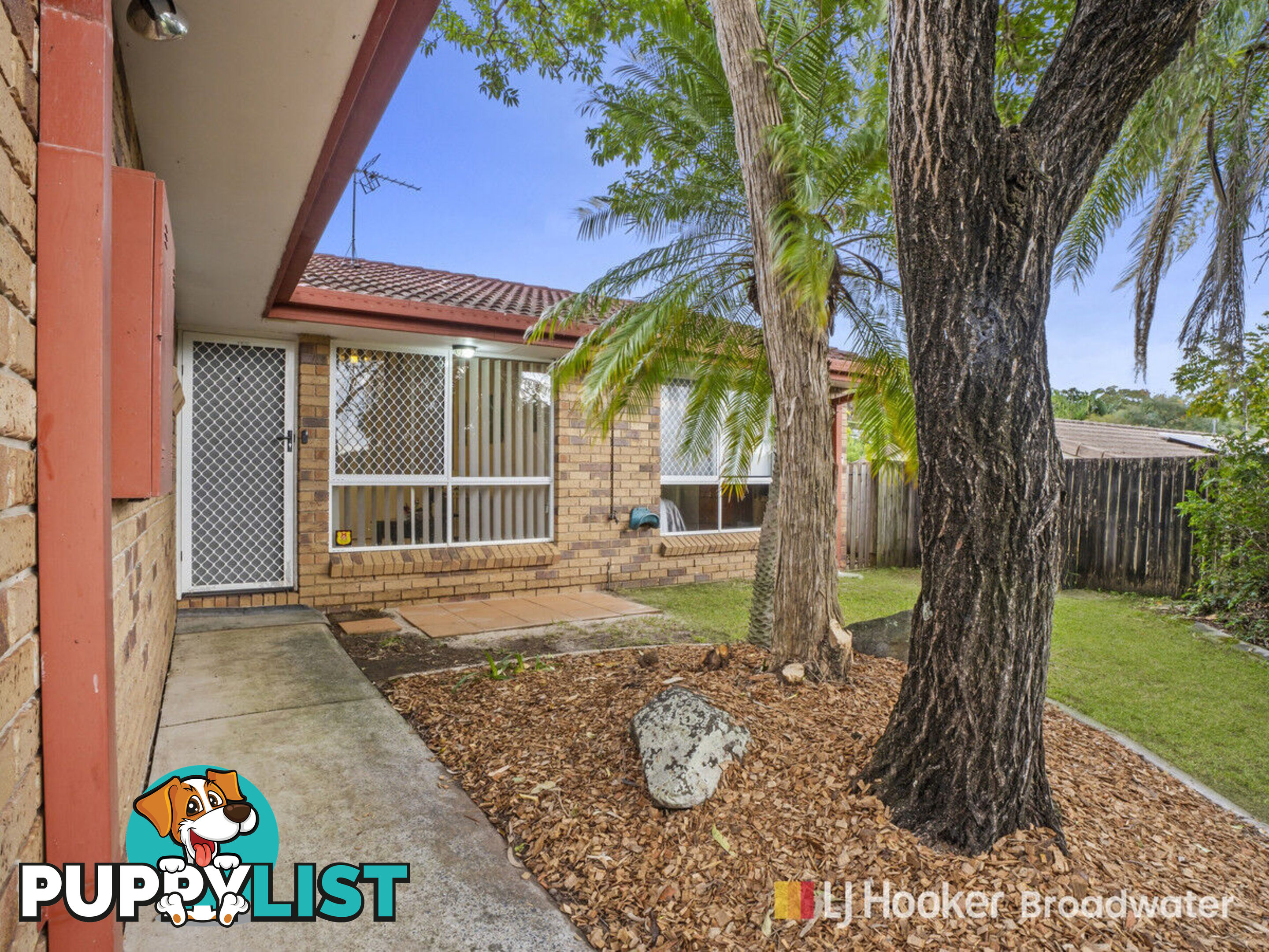 1/194 Whiting Street LABRADOR QLD 4215