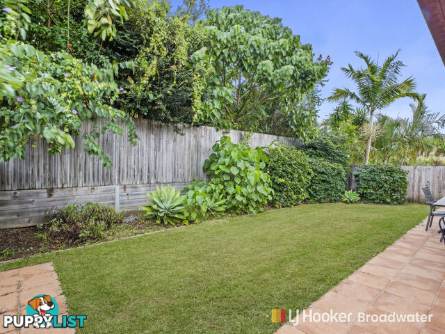 1/194 Whiting Street LABRADOR QLD 4215