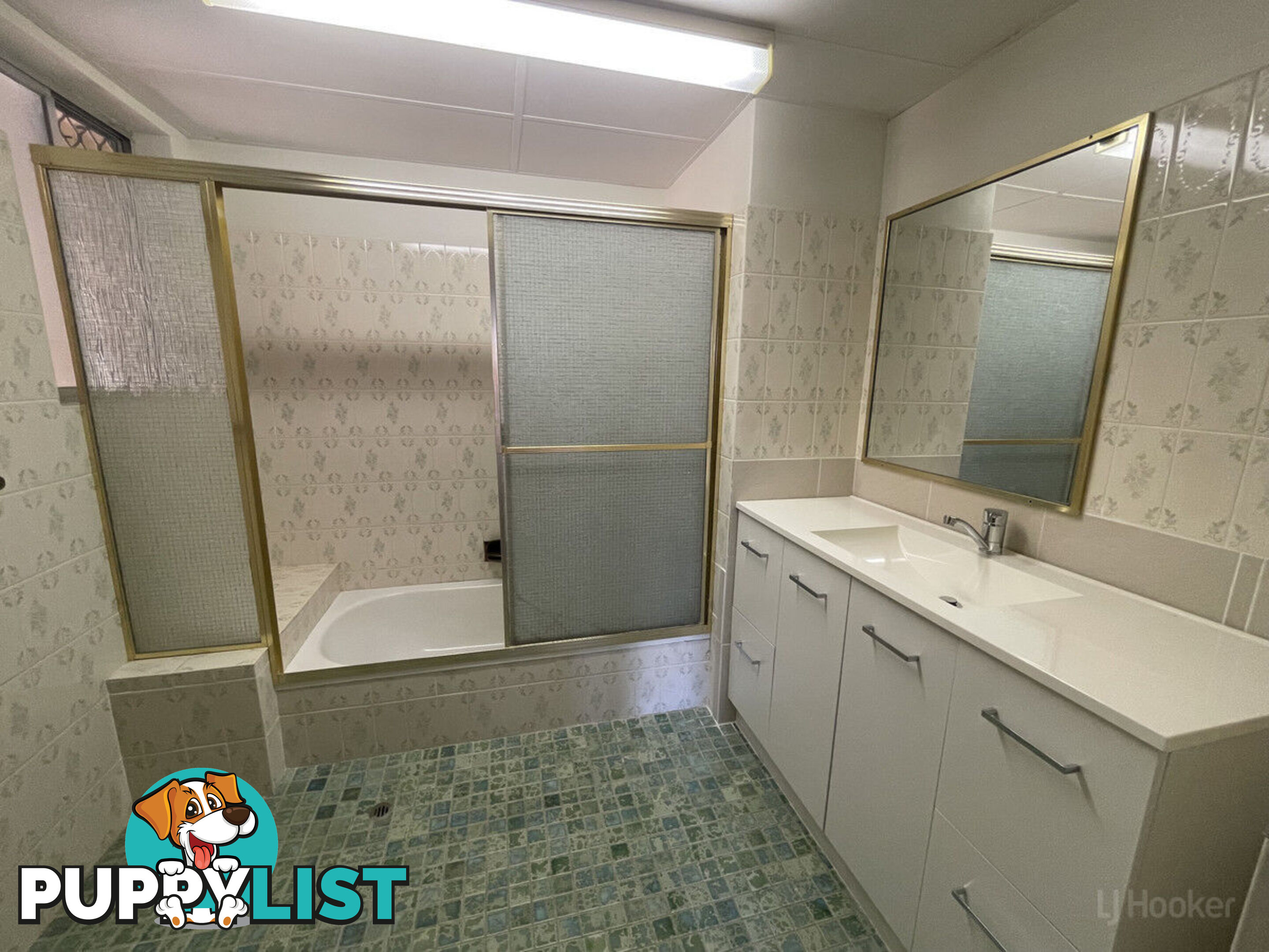 1/500 Marine Parade BIGGERA WATERS QLD 4216