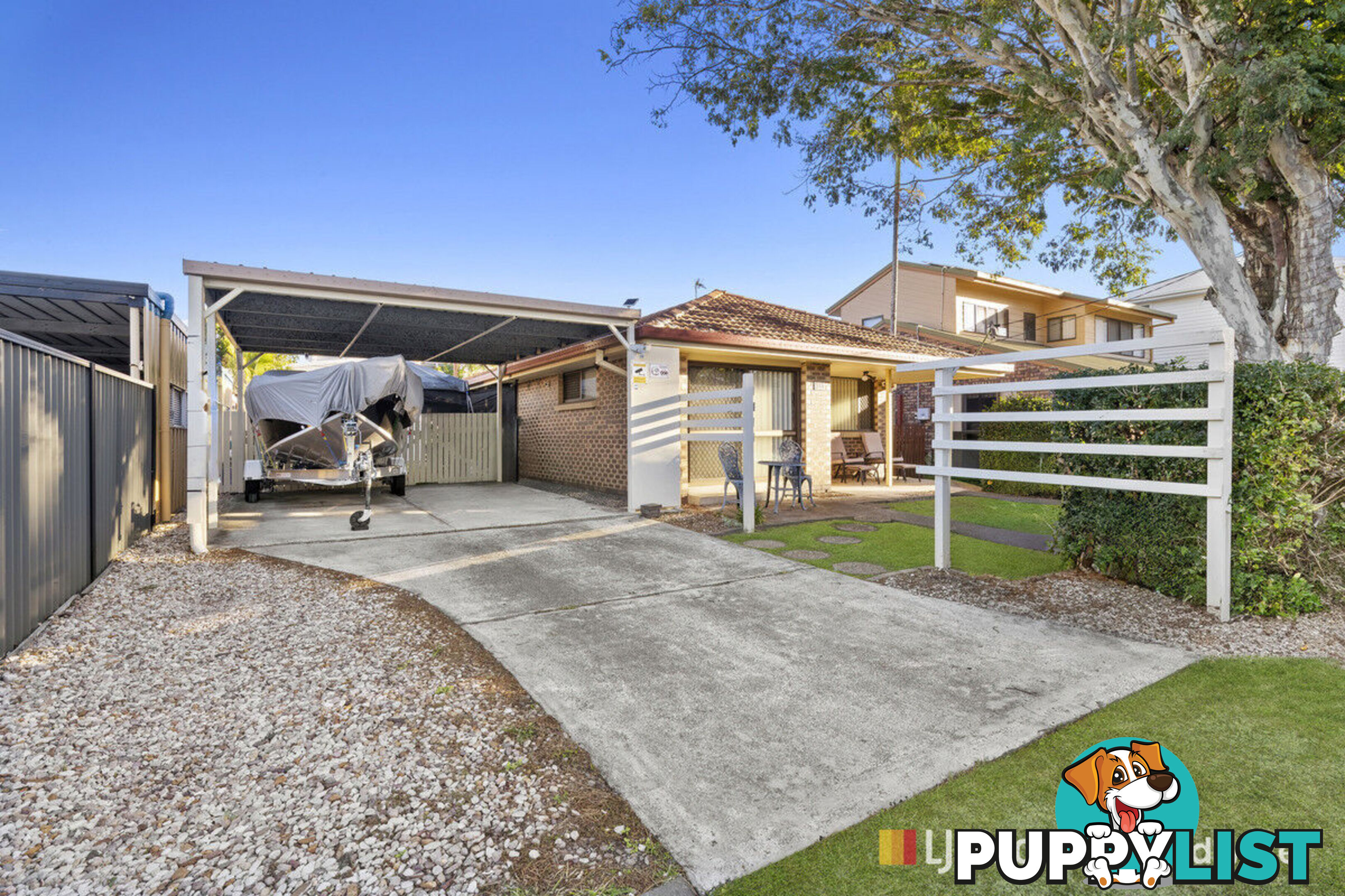 30 Teal Avenue PARADISE POINT QLD 4216