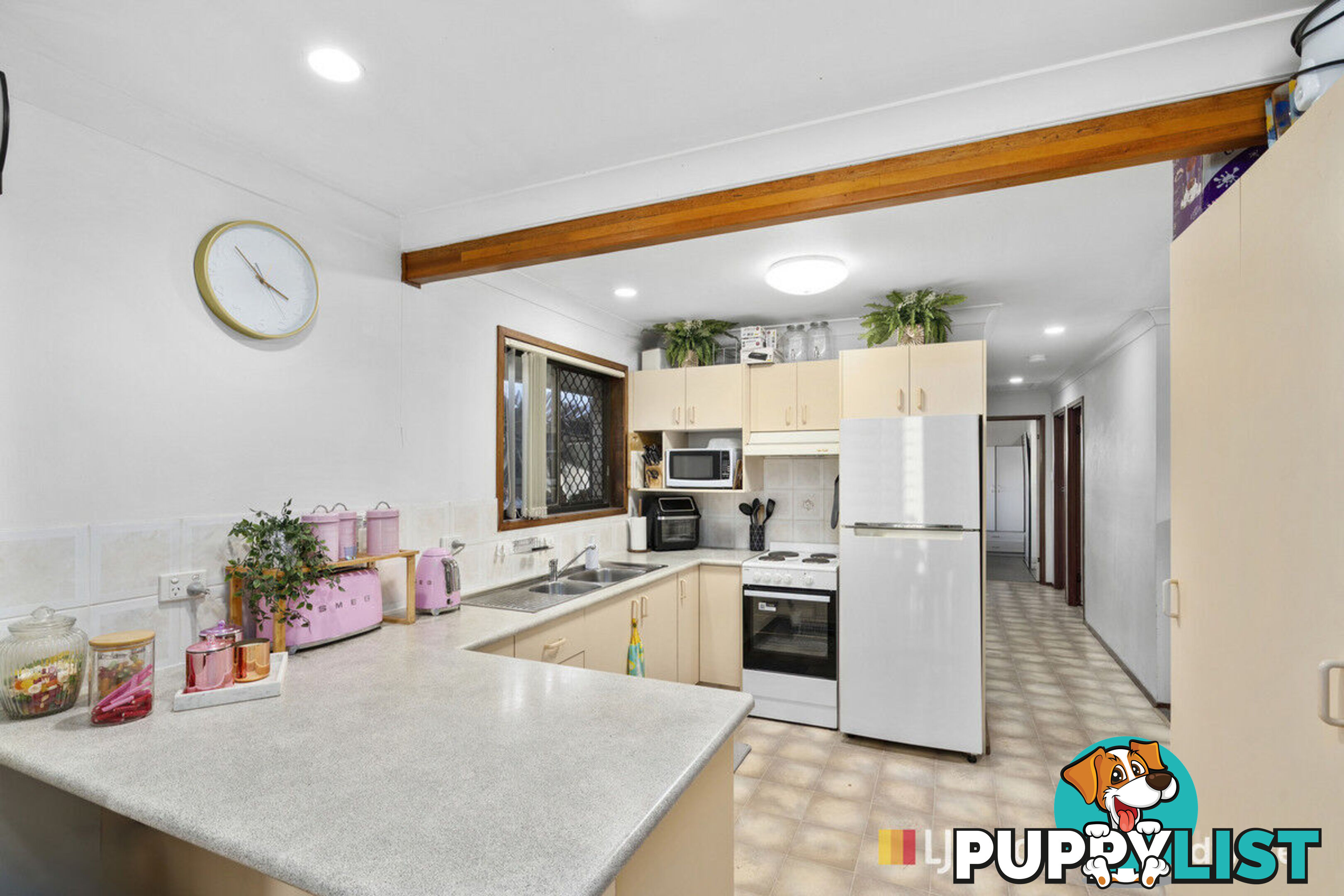 30 Teal Avenue PARADISE POINT QLD 4216