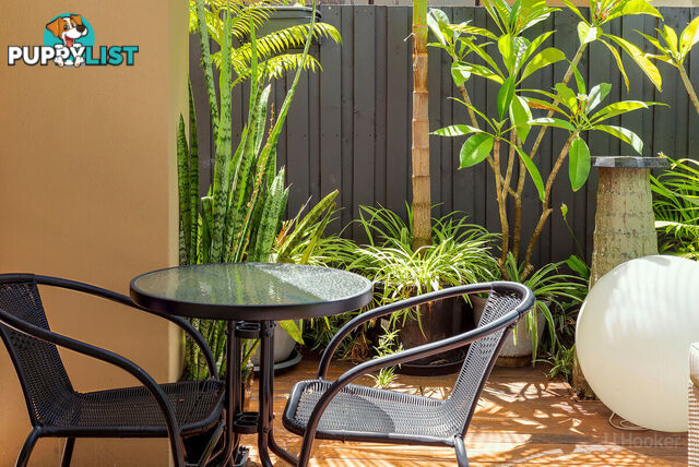 4/23 Bath Street LABRADOR QLD 4215