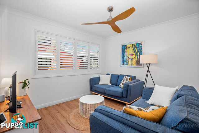 4/23 Bath Street LABRADOR QLD 4215