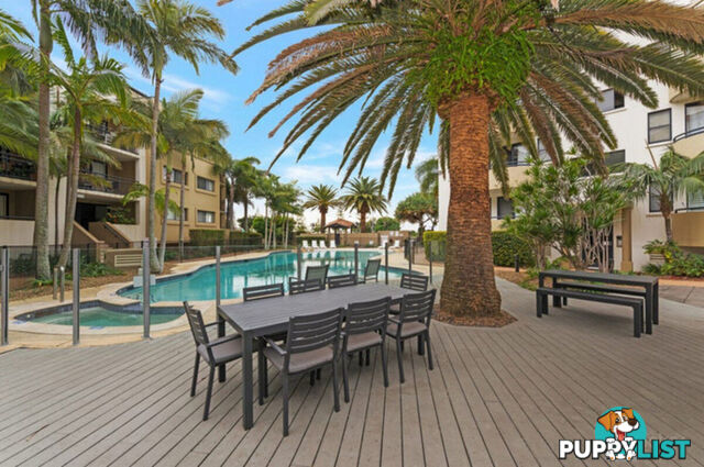 4/23 Bath Street LABRADOR QLD 4215