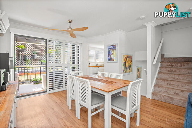 4/23 Bath Street LABRADOR QLD 4215