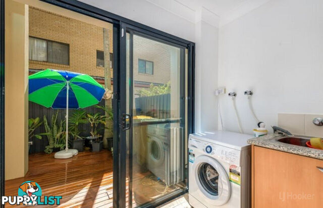 4/23 Bath Street LABRADOR QLD 4215