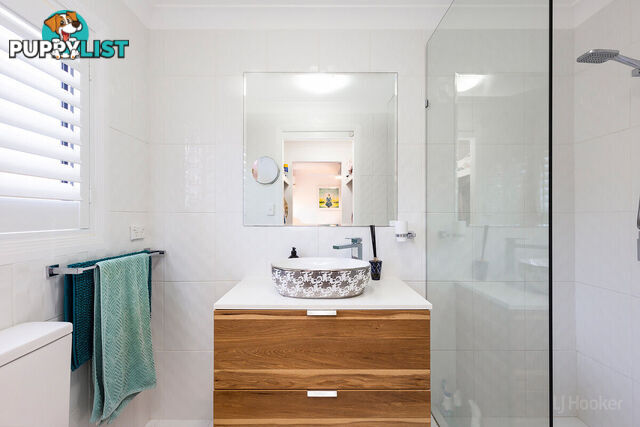 4/23 Bath Street LABRADOR QLD 4215