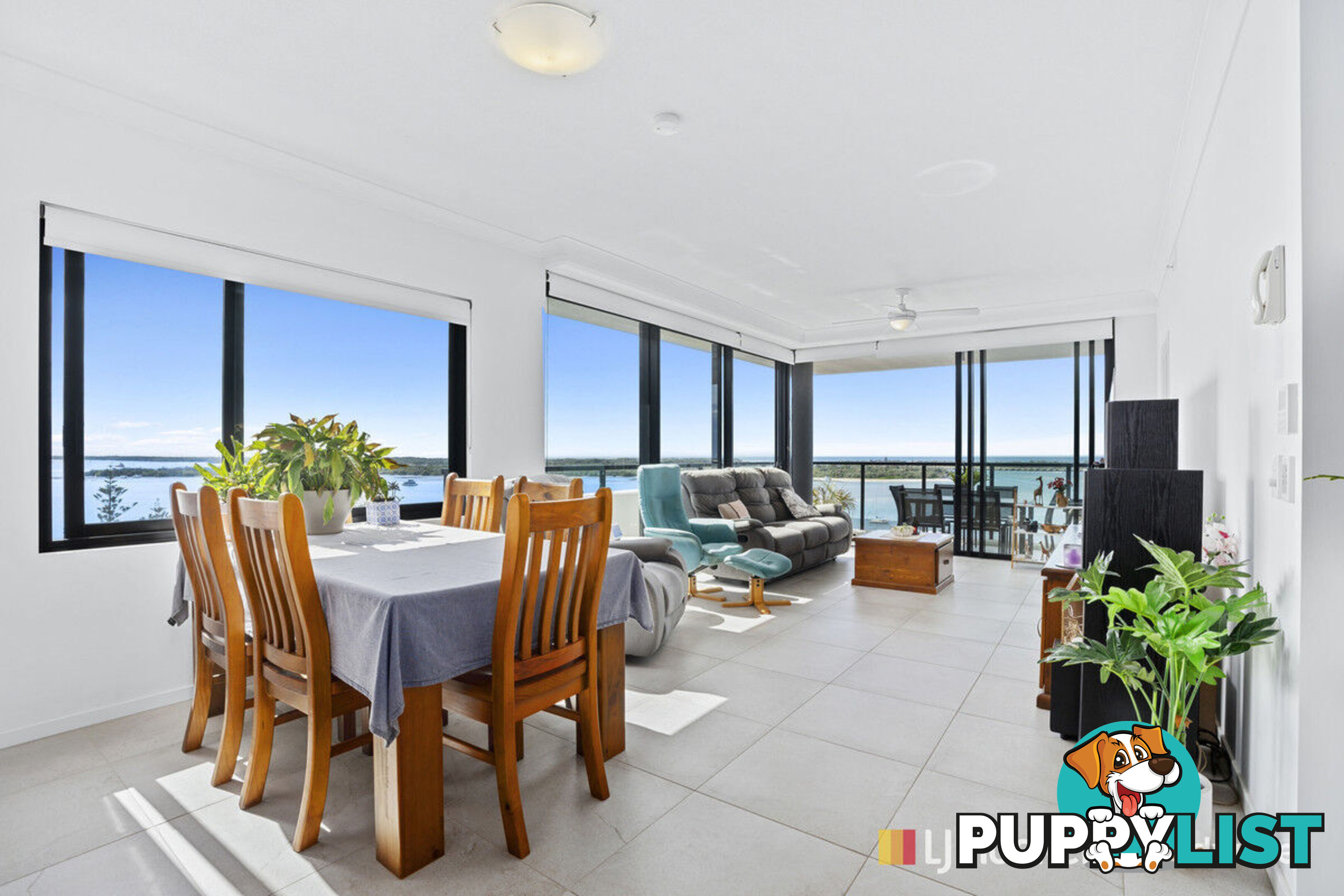 1001/372 Marine Parade LABRADOR QLD 4215