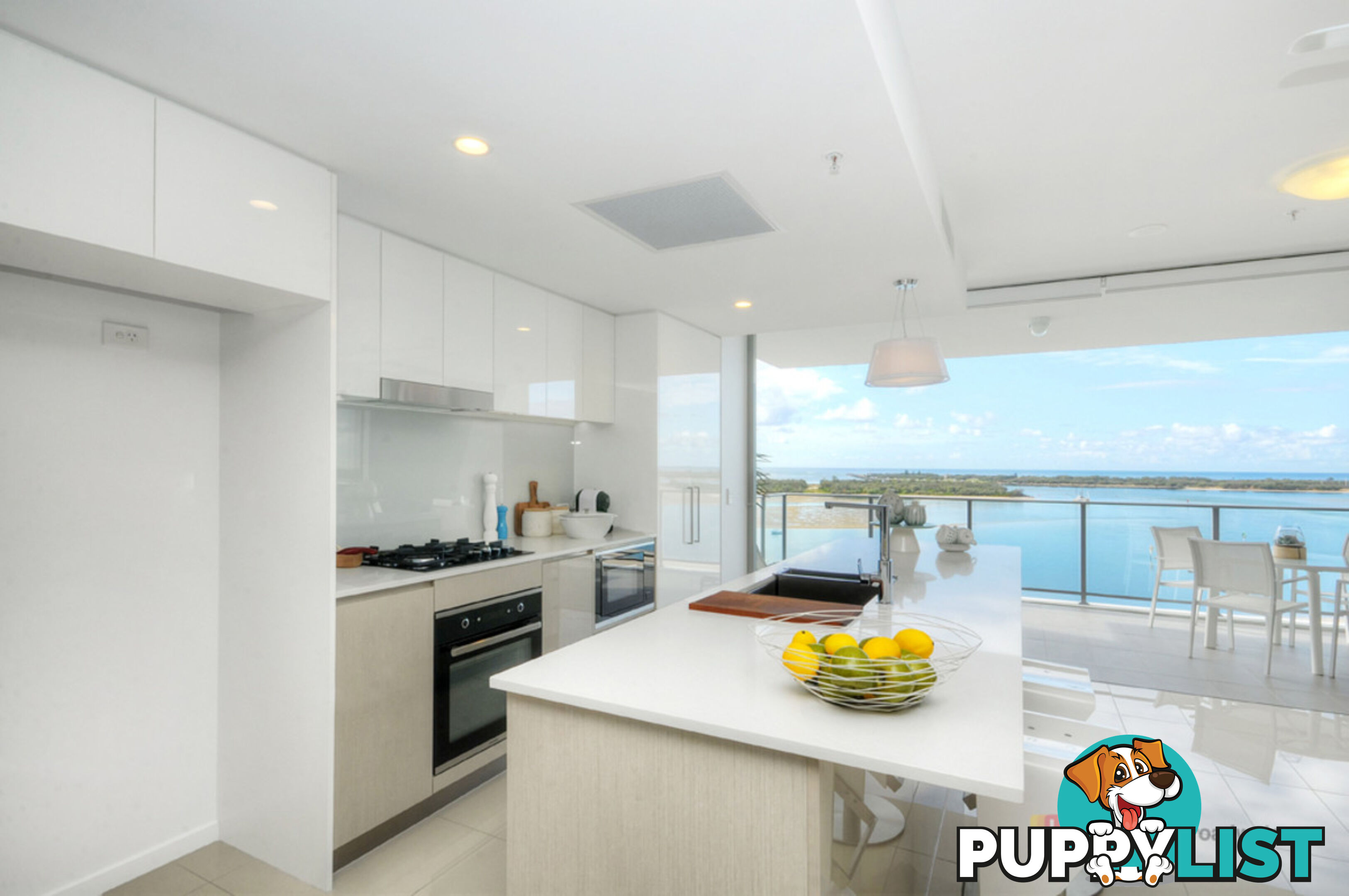 1101/380 Marine Parade LABRADOR QLD 4215