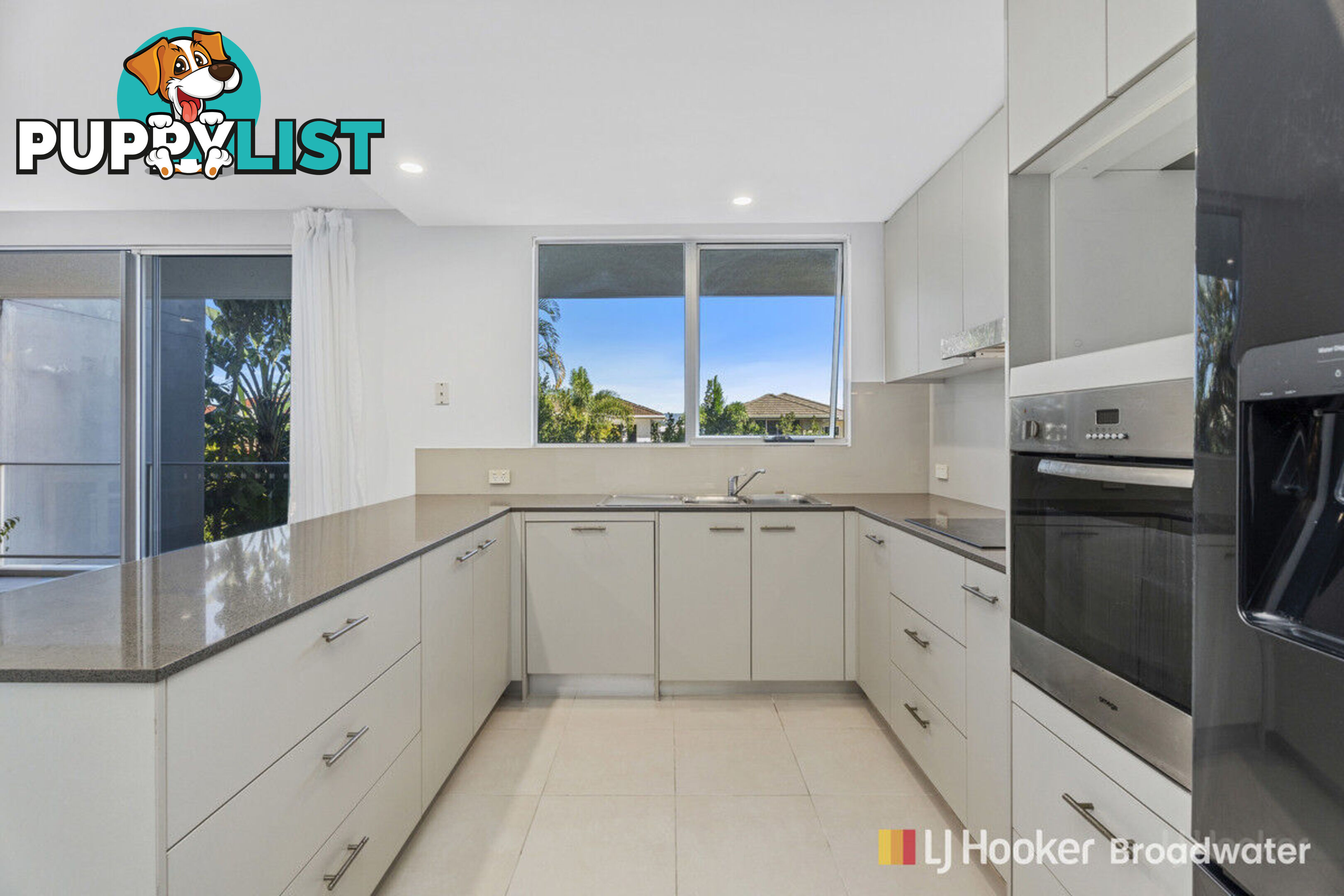 3202/2 Activa Way HOPE ISLAND QLD 4212