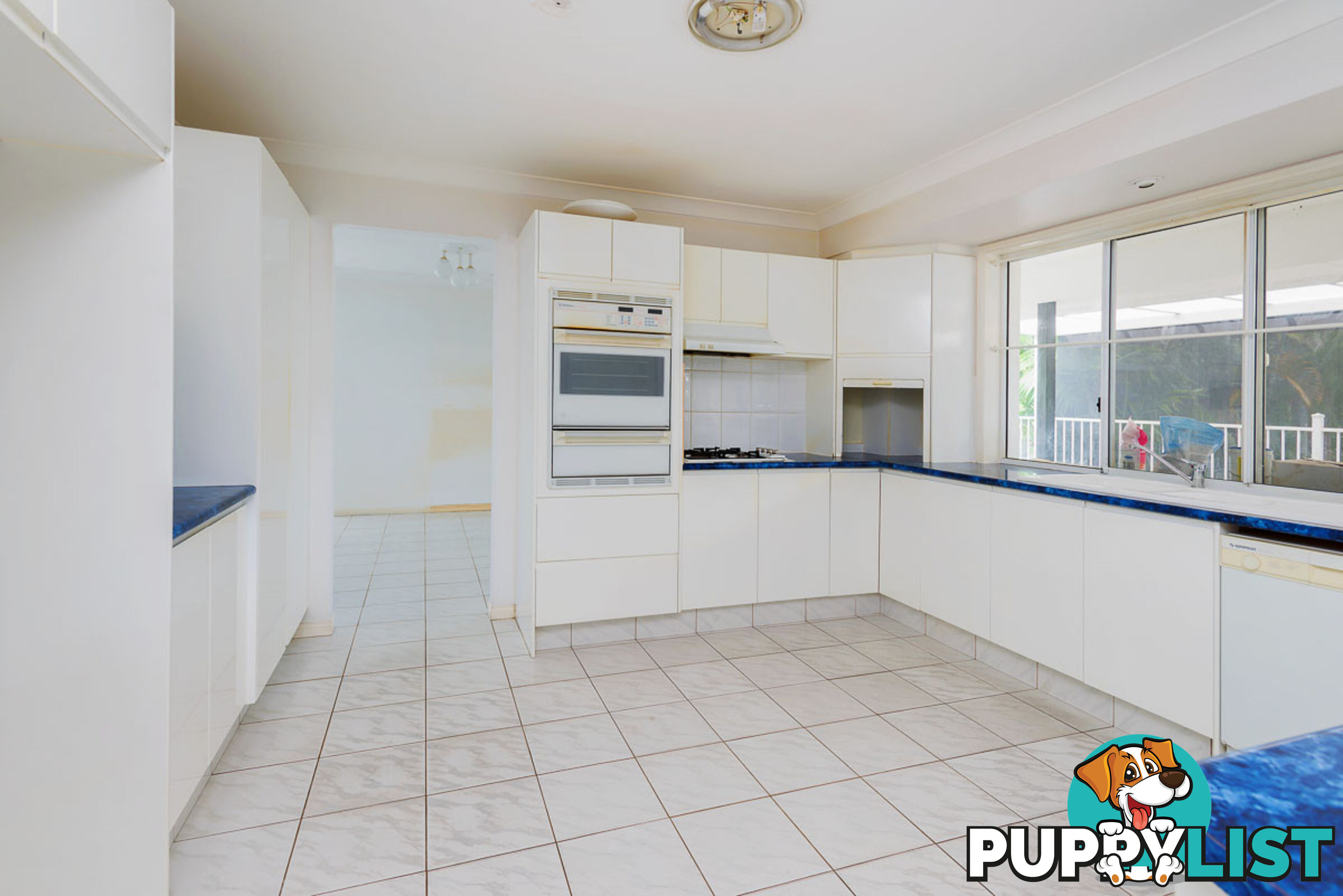 20 Boykambil Esplanade South HOPE ISLAND QLD 4212