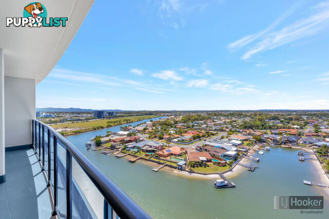 11104/5 Harbour Side Court BIGGERA WATERS QLD 4216