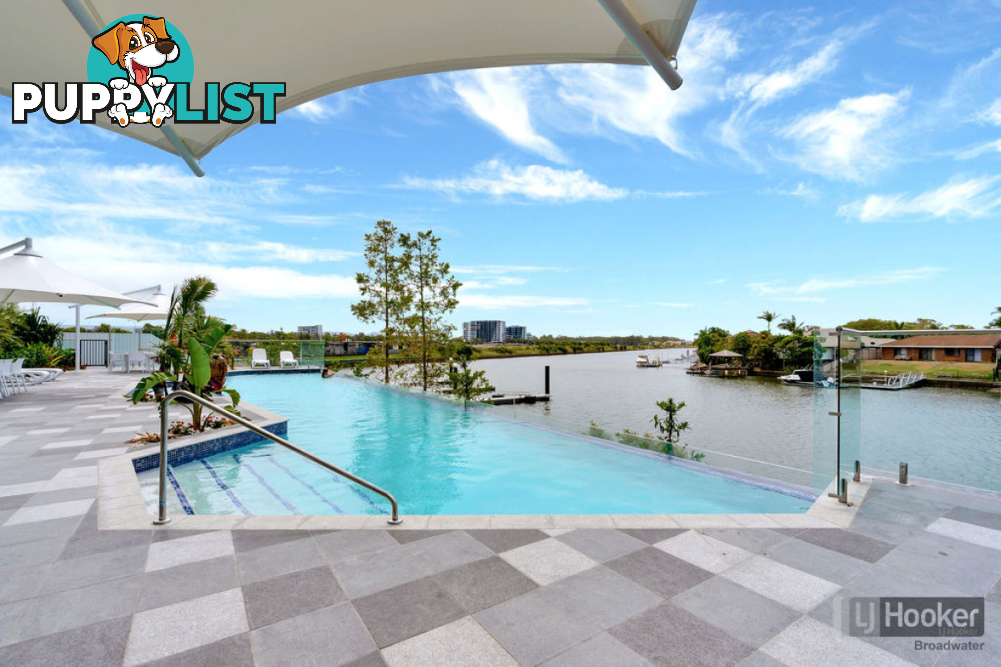 11104/5 Harbour Side Court BIGGERA WATERS QLD 4216