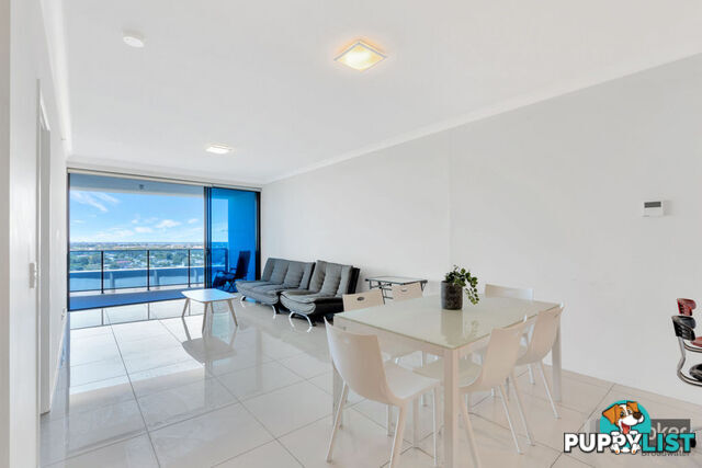 11104/5 Harbour Side Court BIGGERA WATERS QLD 4216