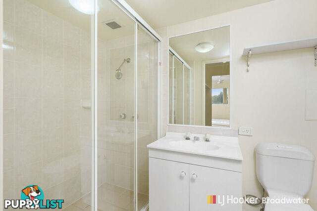 10/12 Whiting Street LABRADOR QLD 4215