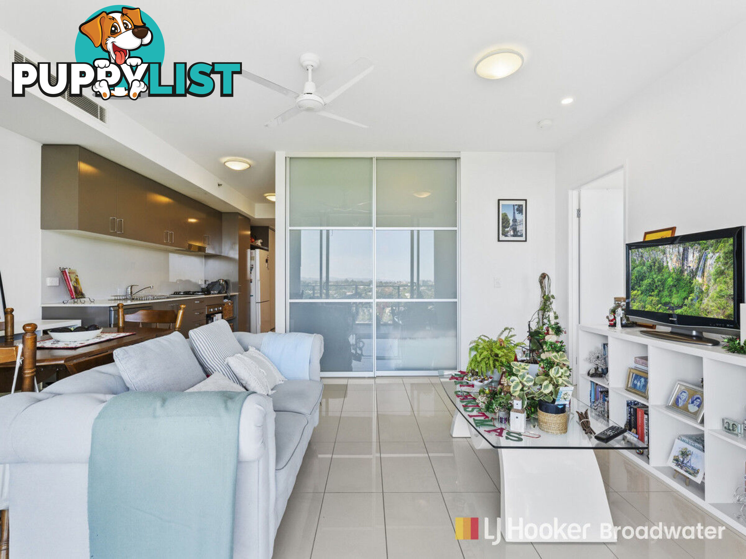 701/17 Bath Street LABRADOR QLD 4215