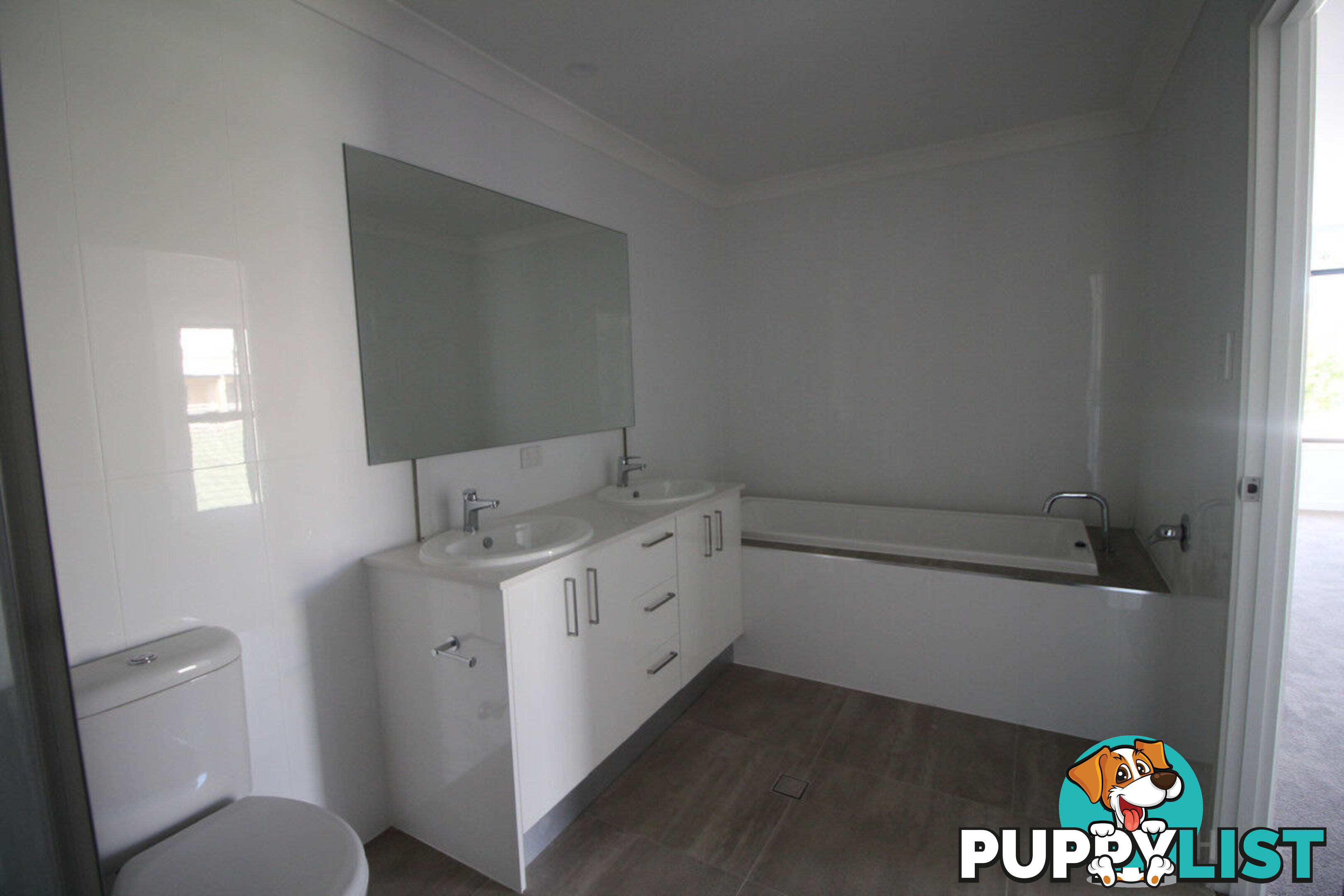 5/56 Imperial Parade LABRADOR QLD 4215